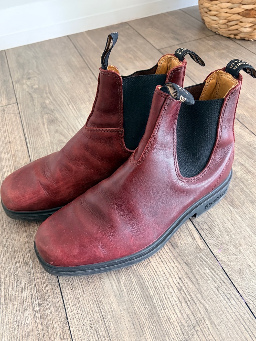 Blundstone 1309 Chelsea Burgundy Redwood chisel toe Leather Size AUS 8.5 US 9.5